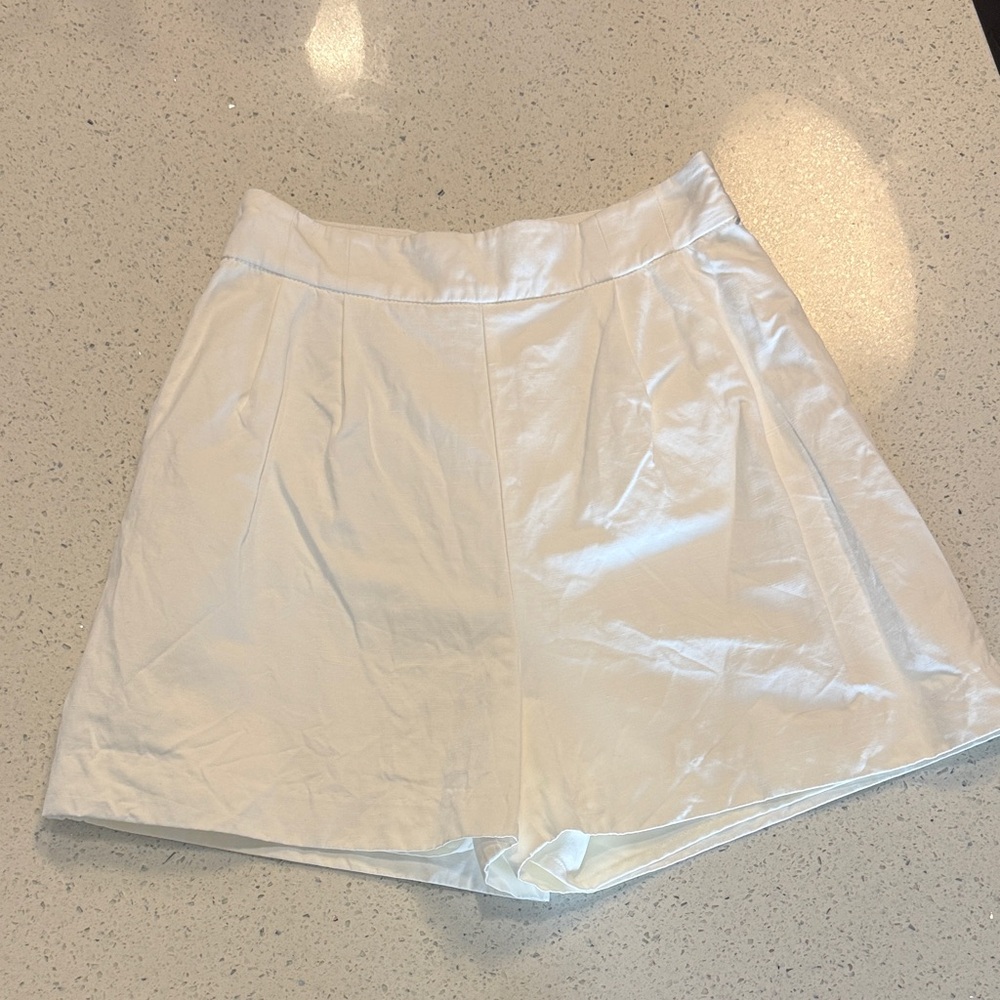 BCBGMaxAzria Crisp White Women's Shorts